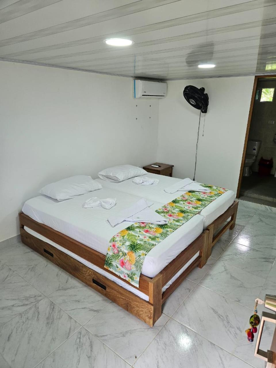 Hotel Nuquimar Ngoại thất bức ảnh