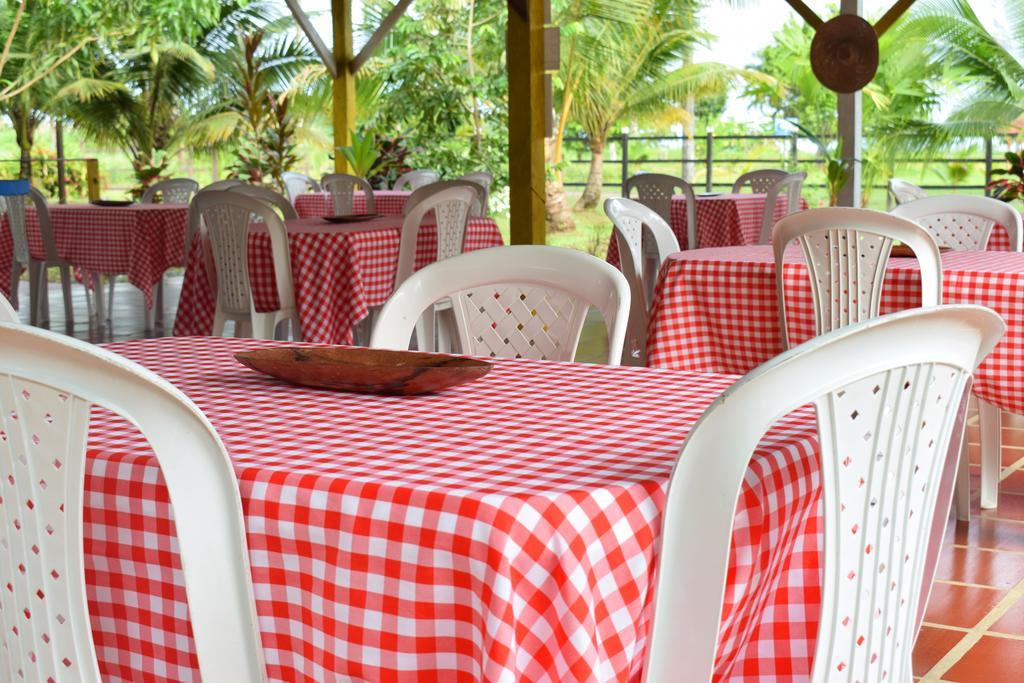 Hotel Nuquimar Ngoại thất bức ảnh